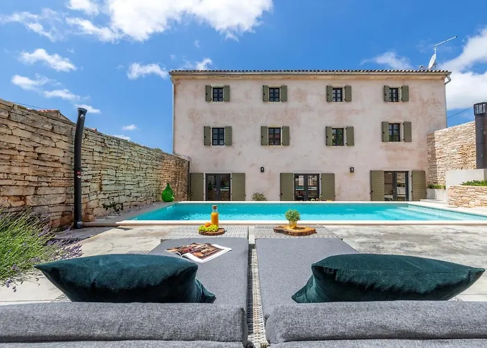 Elena By Rent Istria * Golaš